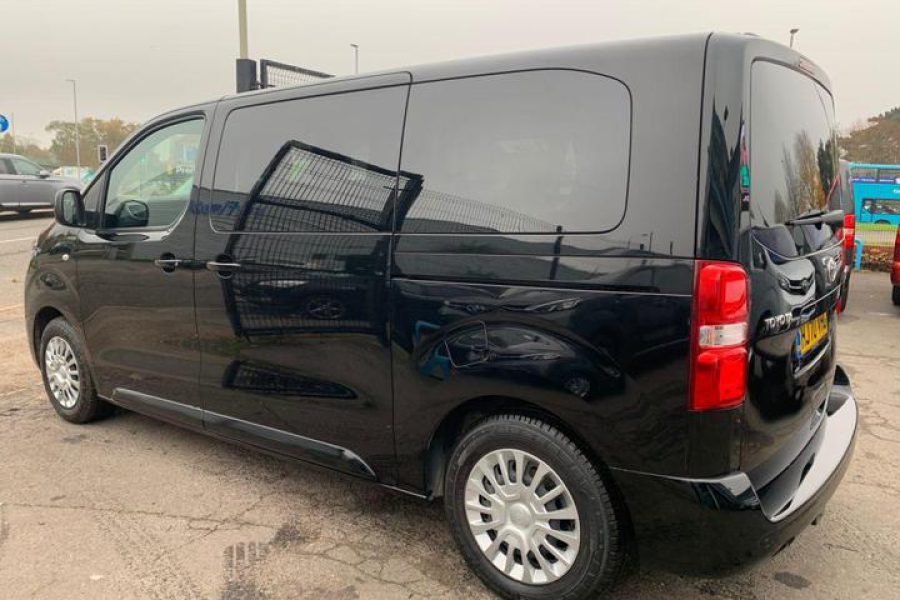 Toyota Proace Verso 8+1